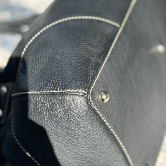 Dooney & Bourke Black Logo Lock Leather Bag - Picture 13 of 15